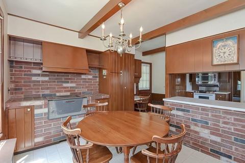 369 Florence St, Fall River, MA 02720 photo 16