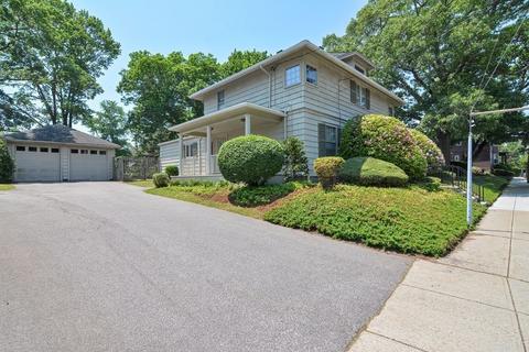 369 Florence St, Fall River, MA 02720 photo 2