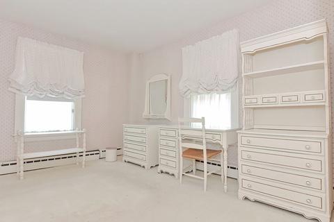 369 Florence St, Fall River, MA 02720 photo 29