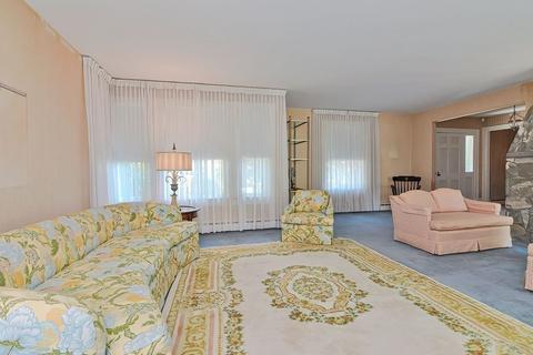 369 Florence St, Fall River, MA 02720 photo 9