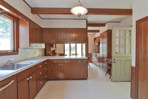 369 Florence St, Fall River, MA 02720 photo 12