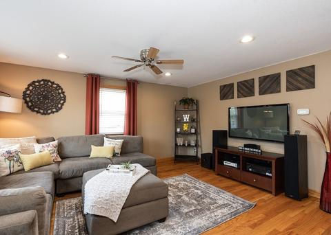 93 Glendale St, Chicopee, MA 01020 photo 8