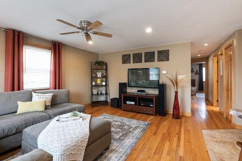 93 Glendale St, Chicopee, MA 01020 photo 9