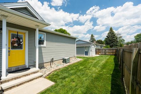 93 Glendale St, Chicopee, MA 01020 photo 4
