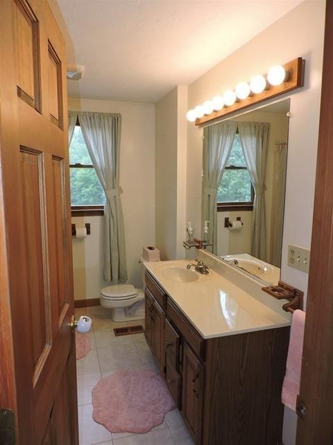 30 Jones Rd, Sutton, MA 01590 photo 34