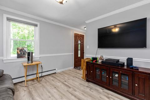 28 Exeter Highlands, Exeter, NH 03833 photo 11