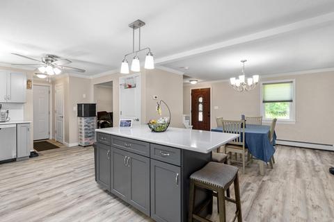28 Exeter Highlands, Exeter, NH 03833 photo 6