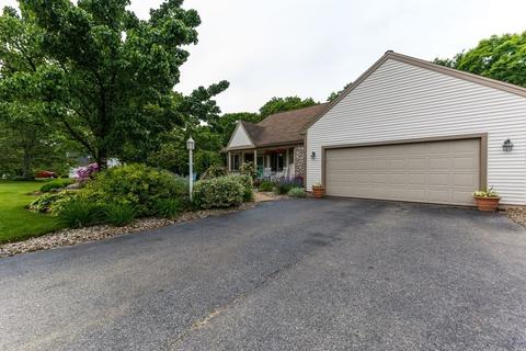 14 Bog Iron Rd, Wareham, MA 02576 photo 4
