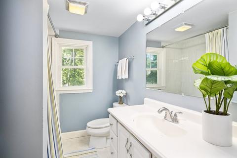 3 Lewis St, Reading, MA 01867 photo 21