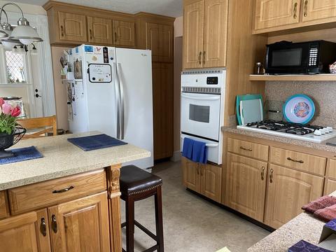 55 Reed St, Dedham, MA 02026 photo 6