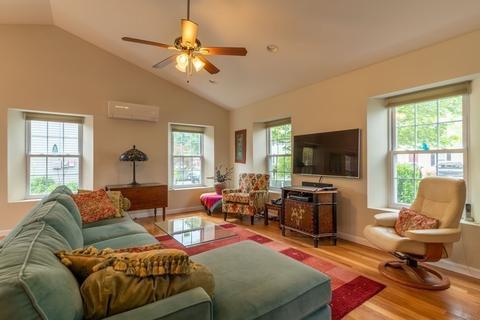 33 Treehouse Cir, Easthampton, MA 01027 photo 7