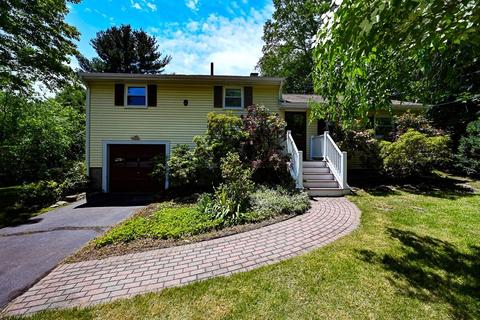 1 Oneida Rd, Acton, MA 01720 photo 1