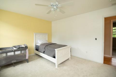38 Barrington Dr, Springfield, MA 01129 photo 29