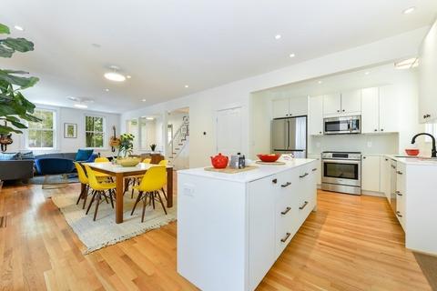 14 Wright St, Cambridge, MA 02138 photo 9
