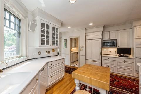 141 Coolidge Rd, Worcester, MA 01602 photo 5