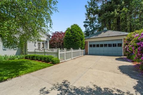 141 Coolidge Rd, Worcester, MA 01602 photo 31