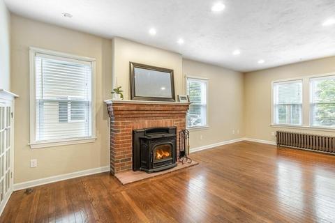 41 Mower St, Worcester, MA 01602 photo 16
