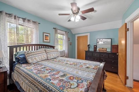41 Harold St, Worcester, MA 01604 photo 25