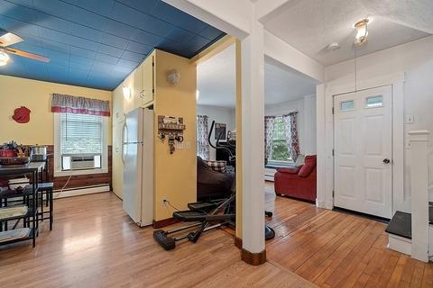 41 Harold St, Worcester, MA 01604 photo 7