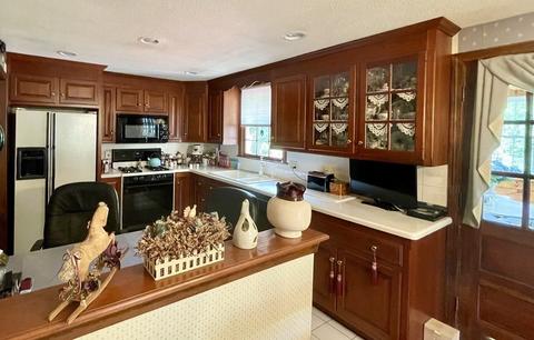 14 Beech St, Franklin, MA 02038 photo 17