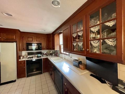 14 Beech St, Franklin, MA 02038 photo 19