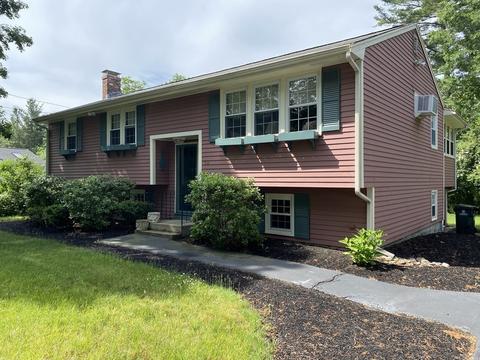 14 Beech St, Franklin, MA 02038 photo 2