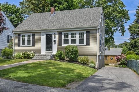 31 Pratt Ave, Dedham, MA 02026 photo 1