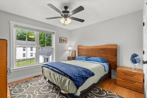 33 School St, Upton, MA 01568 photo 21
