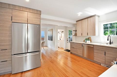 14 Walcott St, Maynard, MA 01754 photo 3