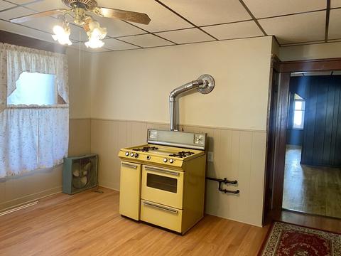 31 Arthur St, Worcester, MA 01604 photo 9