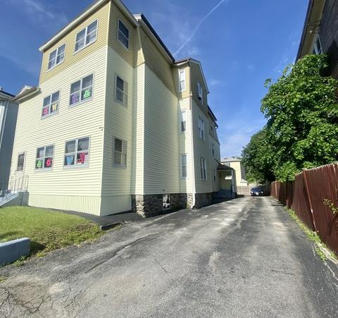 31 Arthur St, Worcester, MA 01604 photo 3
