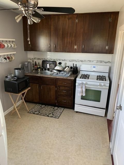 834 Eastern Ave, Fall River, MA 02723 photo 2
