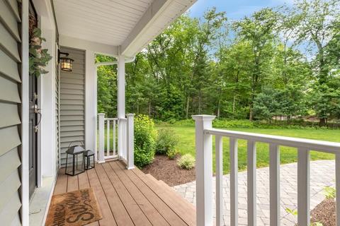13 Thayer Rd, Mendon, MA 01756 photo 3