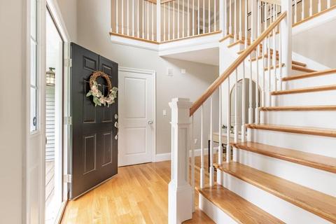 13 Thayer Rd, Mendon, MA 01756 photo 5