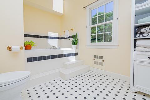 2 Windham Ln, Beverly, MA 01915 photo 26