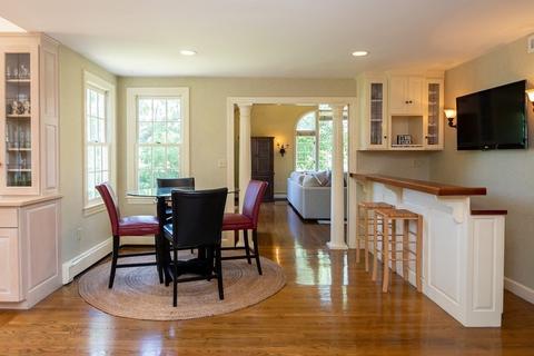 2 Windham Ln, Beverly, MA 01915 photo 5
