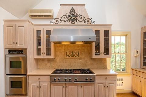 2 Windham Ln, Beverly, MA 01915 photo 8