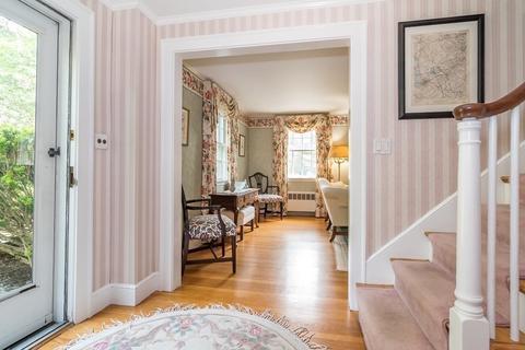 10 Berkeley Rd, Wellesley, MA 02482 photo 10