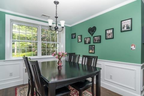10 Berkeley Rd, Wellesley, MA 02482 photo 8