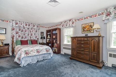 10 Berkeley Rd, Wellesley, MA 02482 photo 16