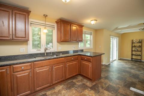 139 Fox Hill Rd, Springfield, MA 01118 photo 10