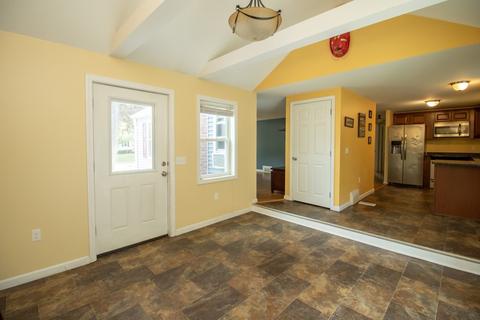 139 Fox Hill Rd, Springfield, MA 01118 photo 6