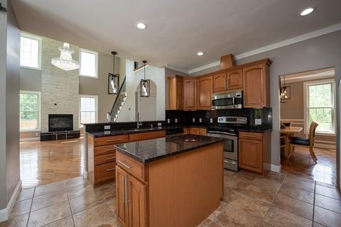 10 Button Rd, Easthampton, MA 01027 photo 8