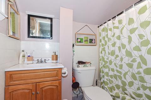 468 Montaup St, Fall River, MA 02724 photo 22