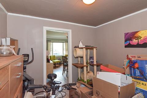 468 Montaup St, Fall River, MA 02724 photo 16
