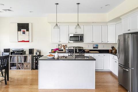 320 Stevens St #G1, Hyannis, MA 02601 photo 7
