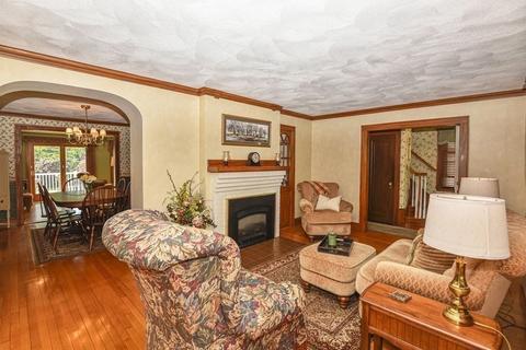 162 Jefferson St, Dedham, MA 02026 photo 9