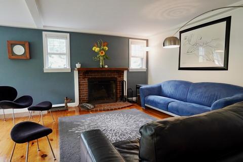 7 Stacey Ct, Marblehead, MA 01945 photo 6