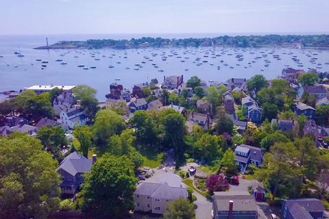 7 Stacey Ct, Marblehead, MA 01945 photo 3