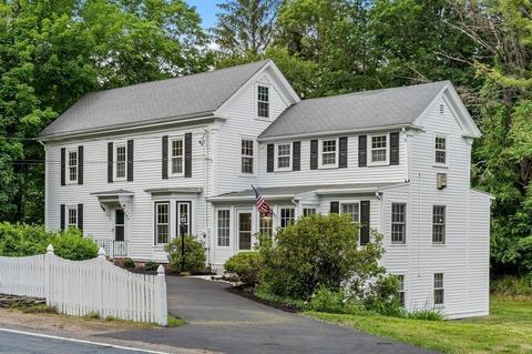 77 Forest St, Middleton, MA 01949 photo 1
